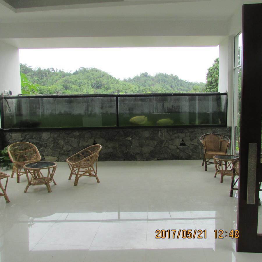 The Breeze Hotel Elpitiya  Exteriör bild