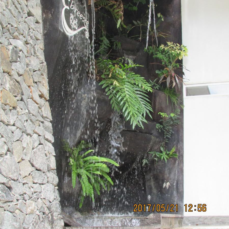 The Breeze Hotel Elpitiya  Exteriör bild